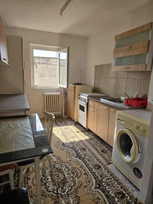 Apartament cu 2 camere confort 1 sporit  la etajul 4 tigla Complex Studentesc