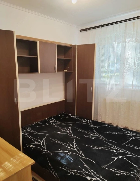 Apartament de inchiriat cu 3 camere, 46 mp, zona Piata Flora