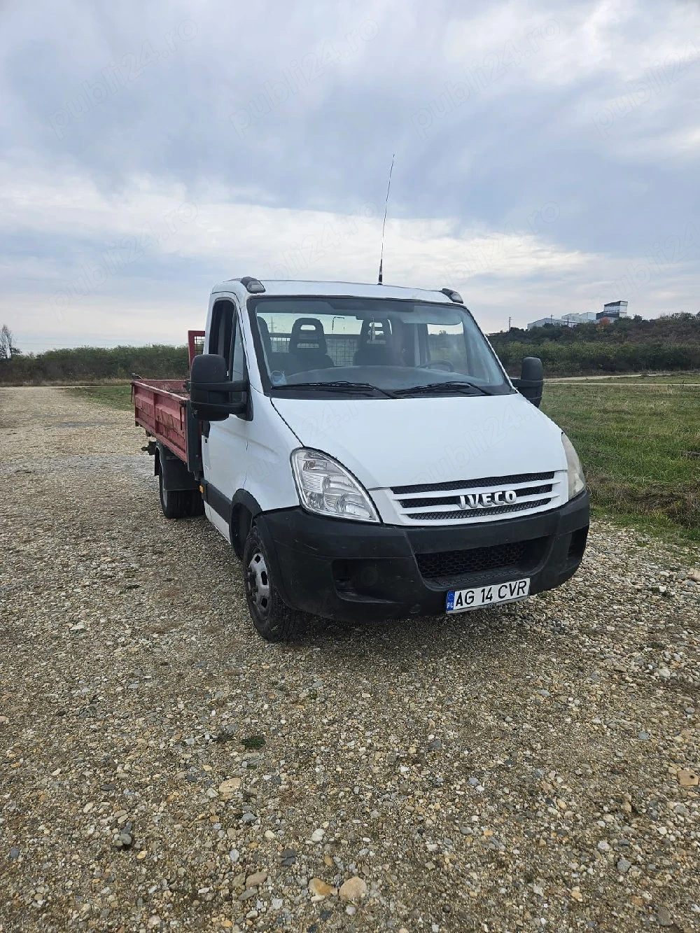 Iveco Daily Basculabila pe 3 parti