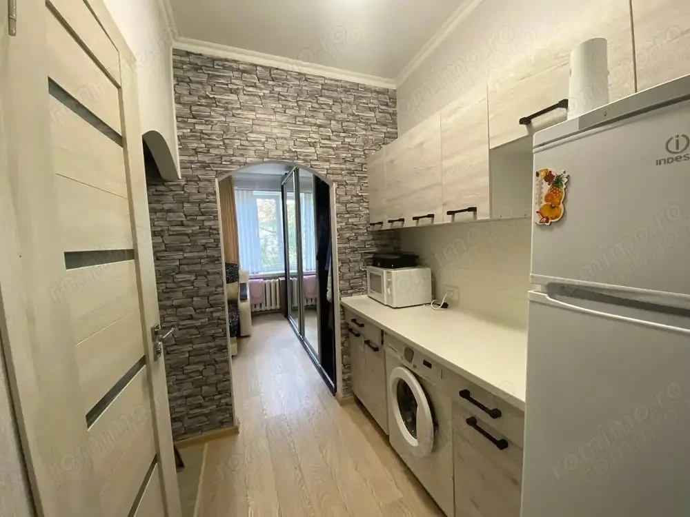Garsoniera de inchiriat in zona Astra