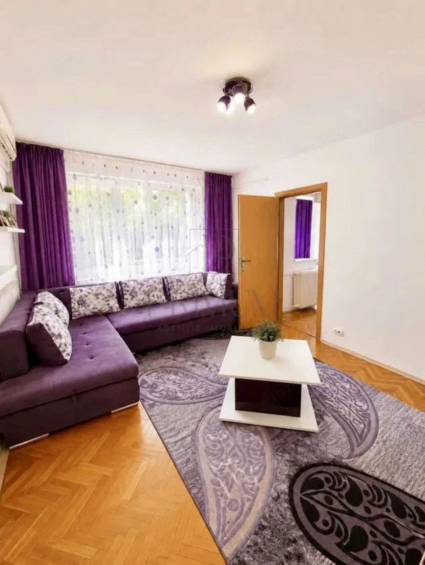 SAGULUI, 2 CAMERE, RENOVAT, SEMIDECOMANDAT