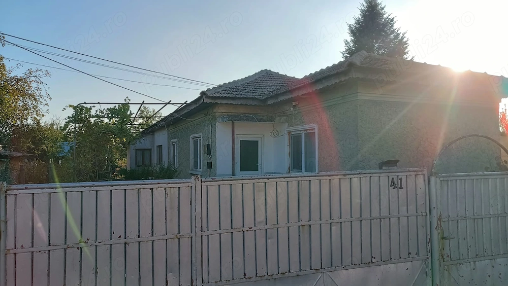 Vând casă în Potroseni
