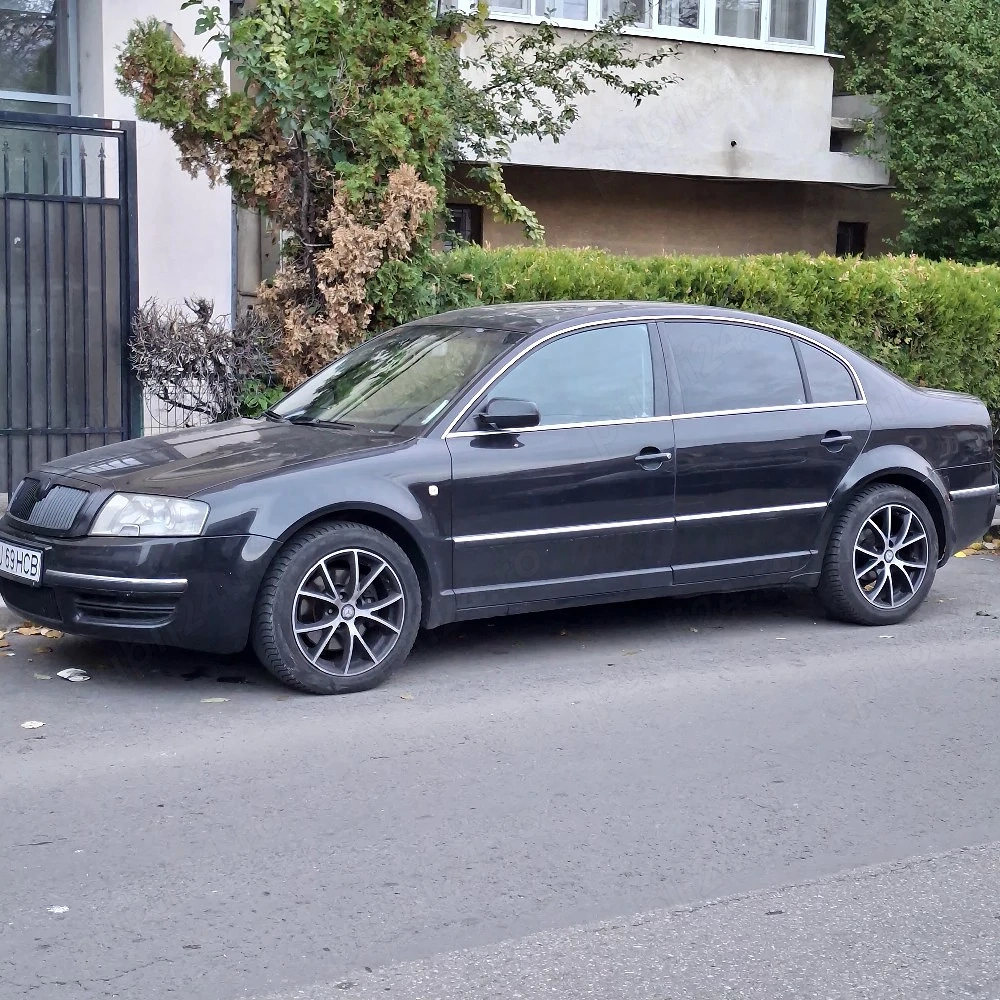vand Skoda Superb 1 