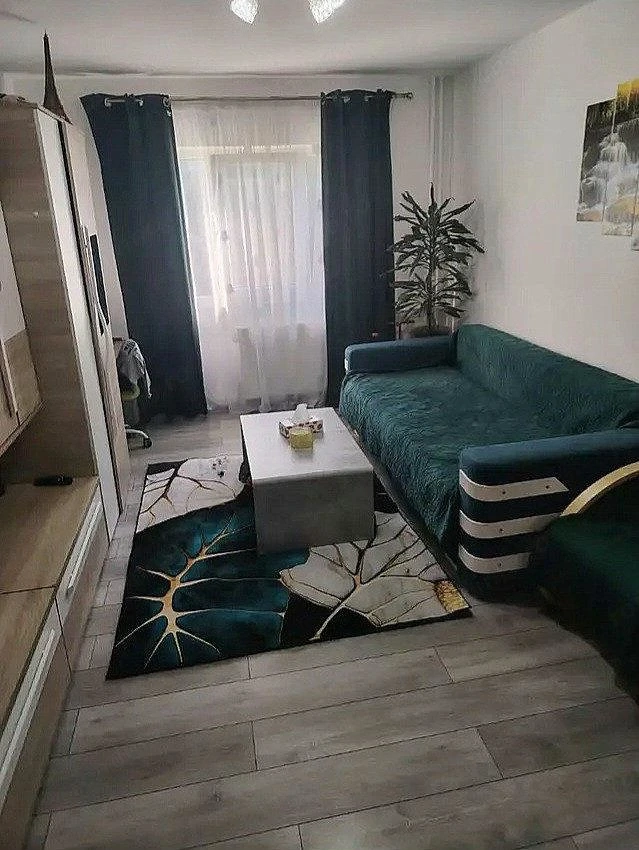 LIPOVEI - 2 CAMERE - DECOMANDAT - ETAJ INTERMEDIAR - RENOVAT