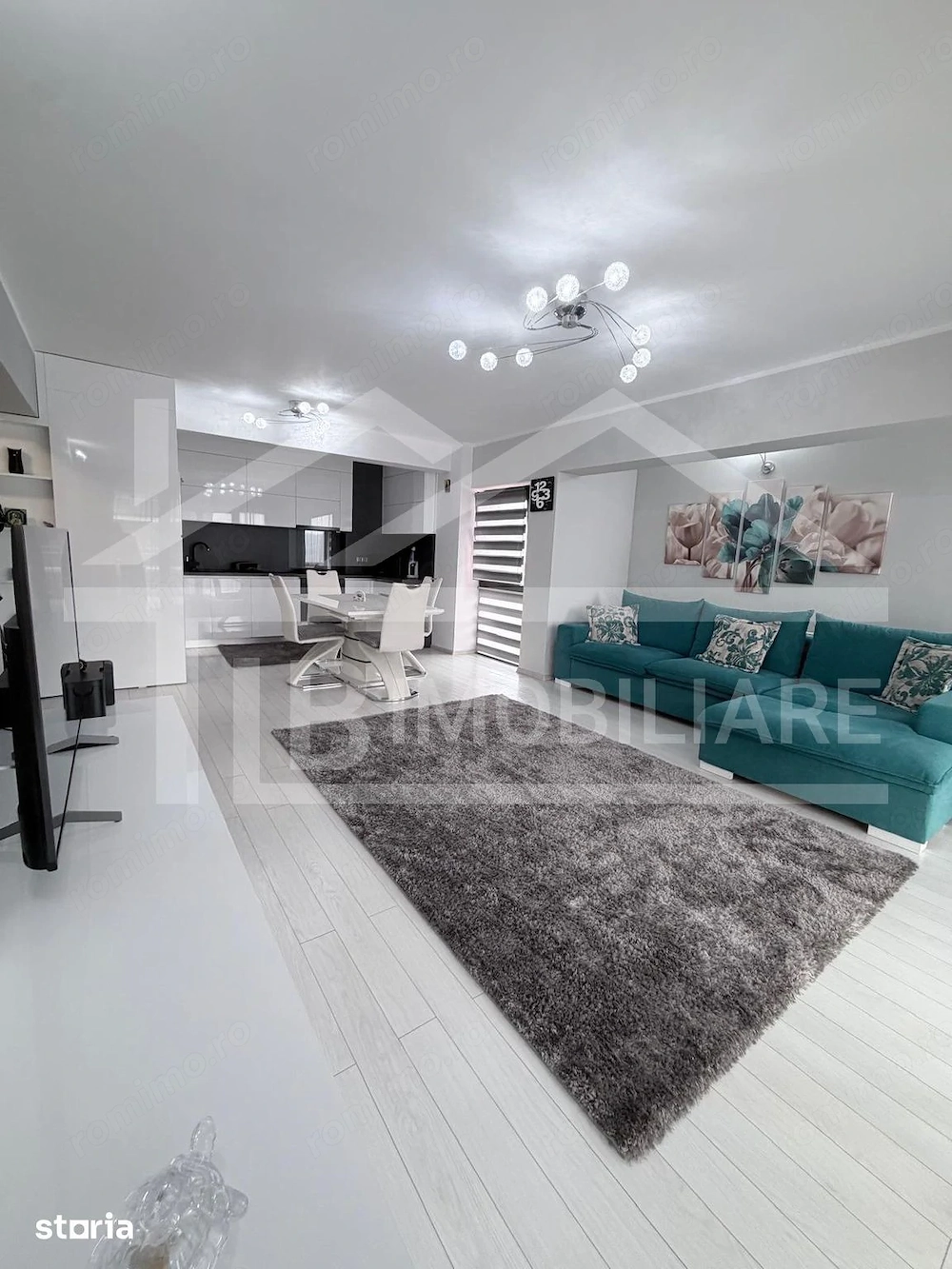 Apartament cu 2 camere, 76mp, parcare, Zona Acta Residence