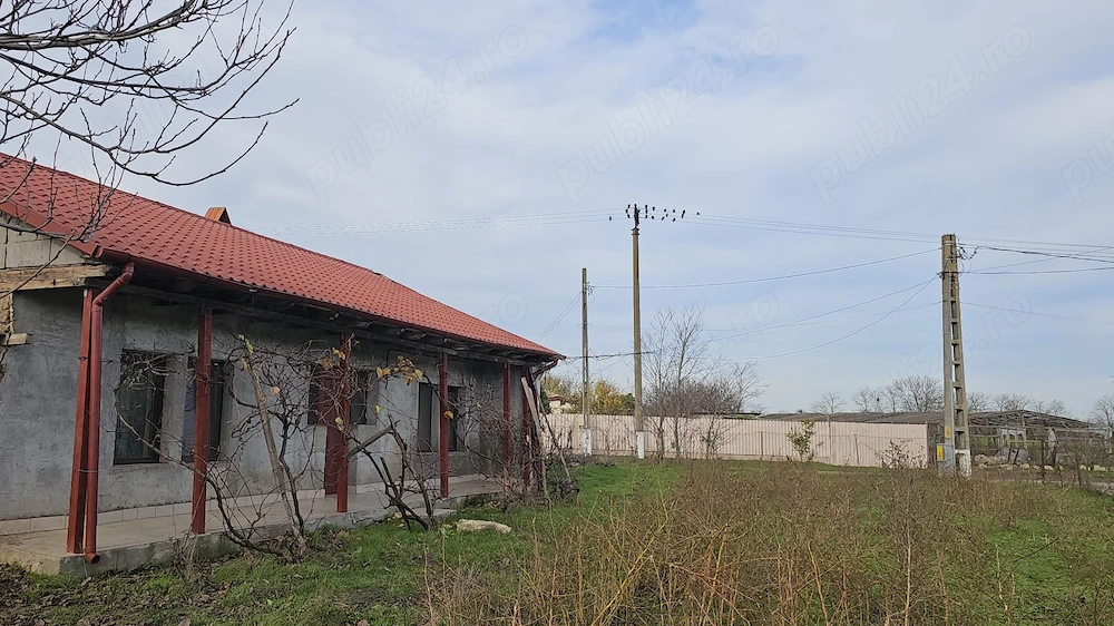 Proprietar, vand teren si locuinta Mereni, judetul Constanta