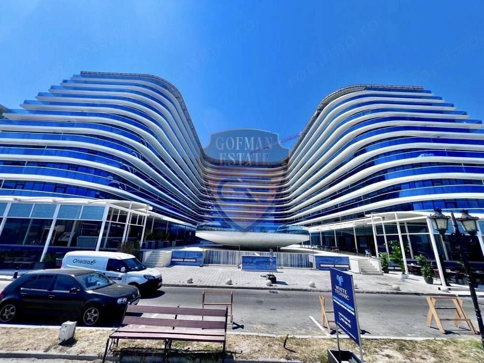3 camere | Parcare Subteran | White Titanic | Mamaia Nord | Piscină | Plajă