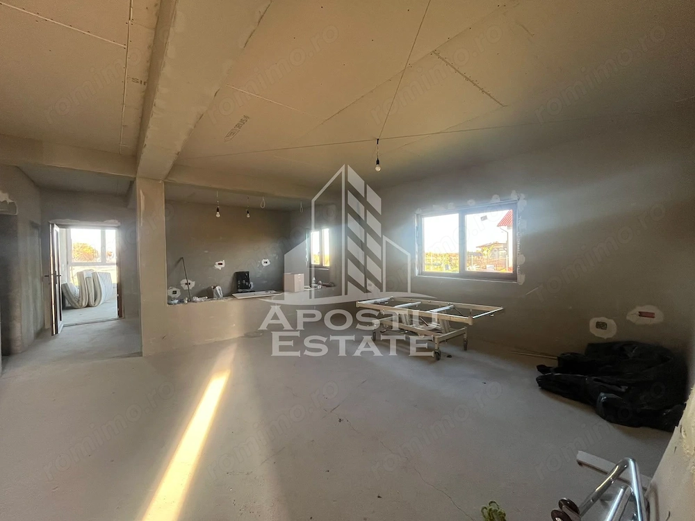Casa de vânzare cu 4 camere/Fântânele/140 mp/