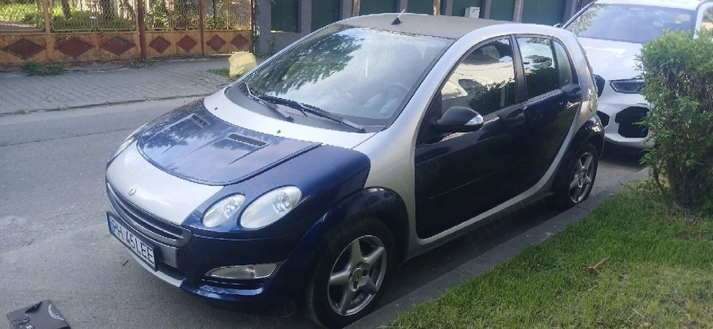Vând Smart Forfour 1.3  