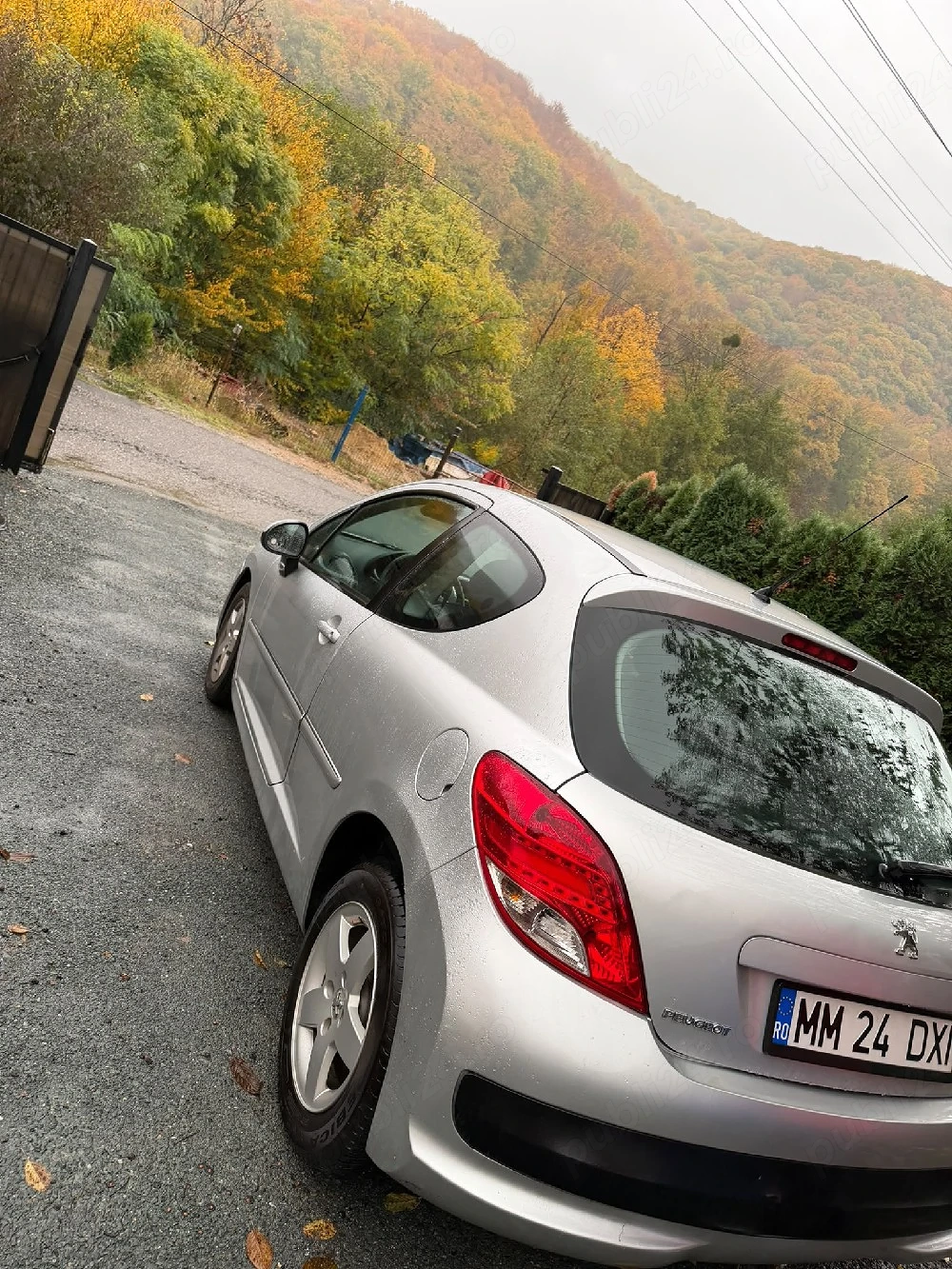 Peugeot 207 1.4hdi din 2012, jante aliaj, clima, 2 uși, pilot automat, geamuri electrice!   2 seturi
