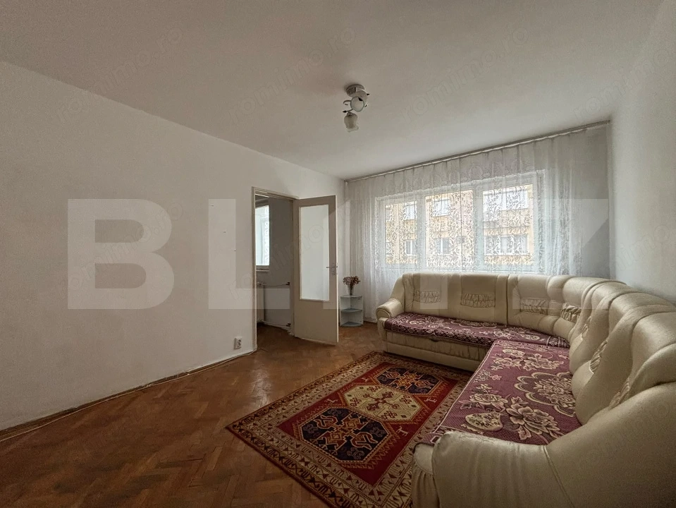 Apartament cu 2 camere de vanzare, 38mp, zona Bunexim.