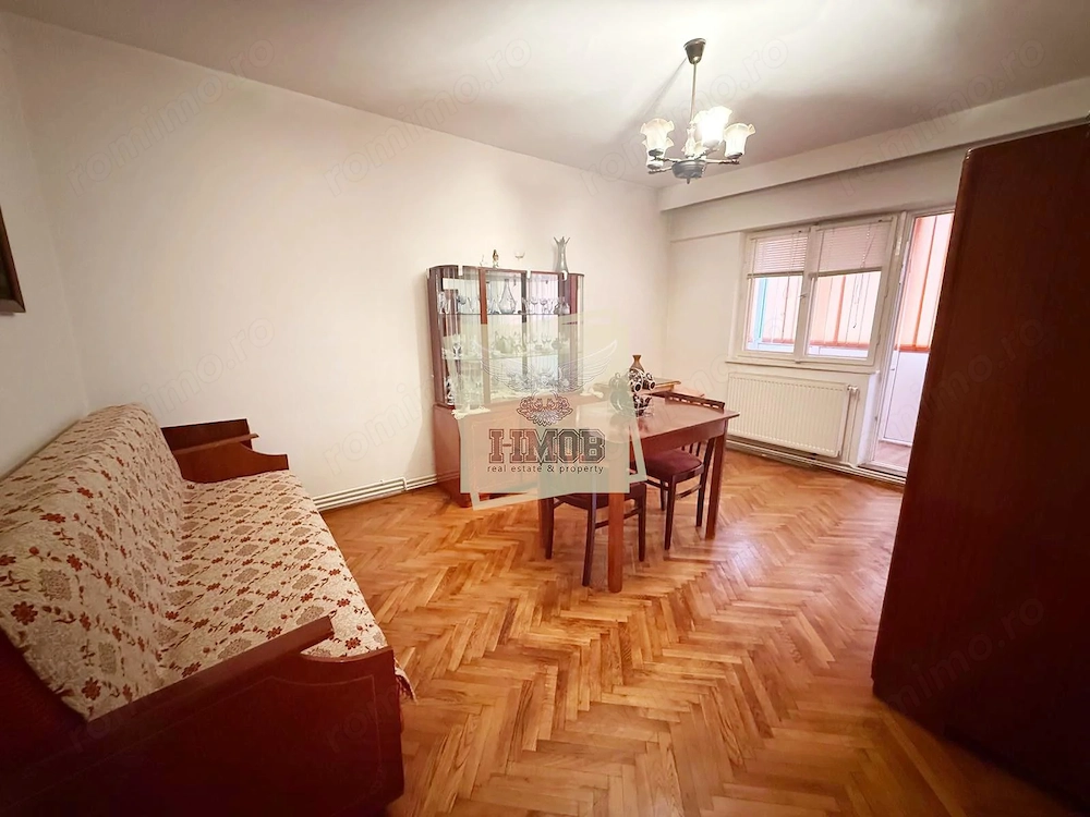Apartament cu 4 camere 2 bai balcon si pivnita in Vasile Aaron