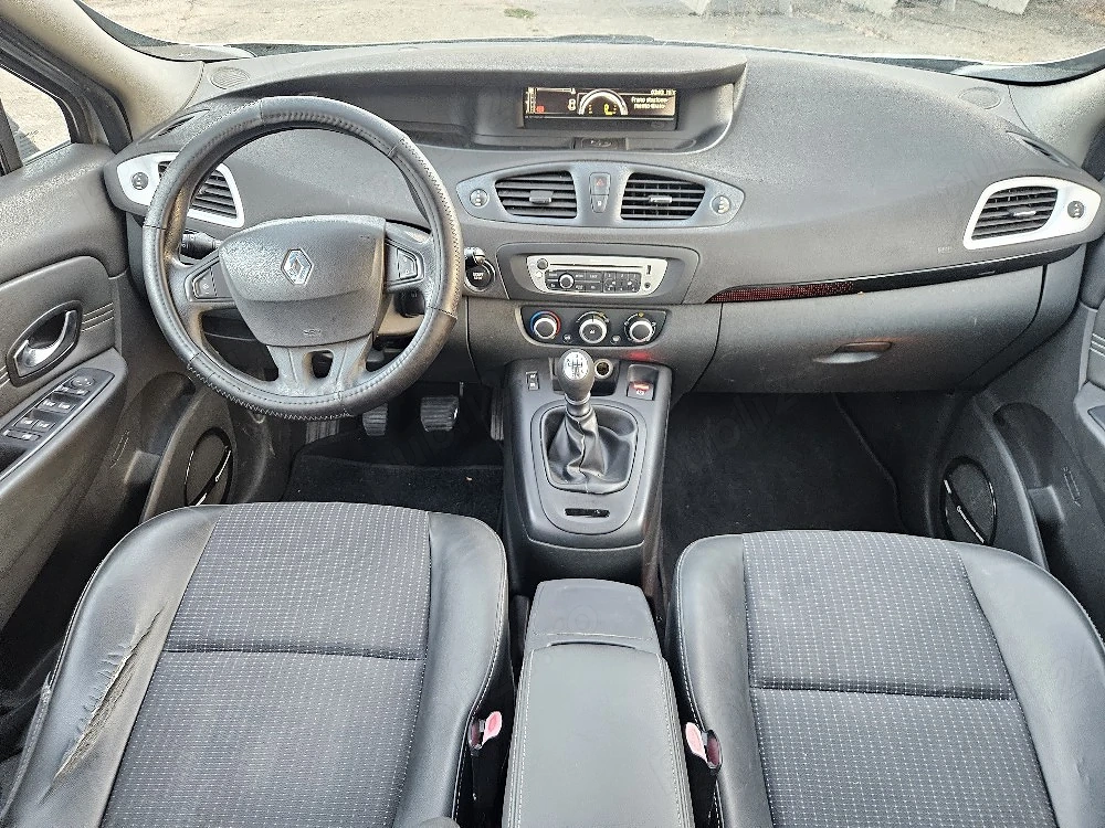 renault scenic 1.5 dci 2013