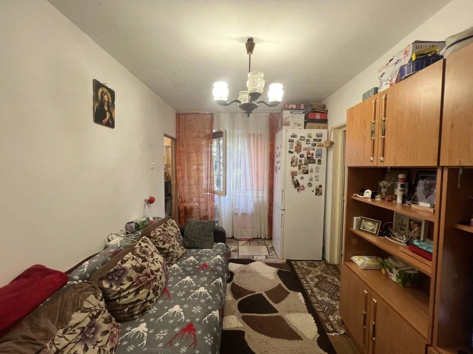 Apartament 2 camere, 32 mp utili, etaj 2, bloc izolat termic - Sagului