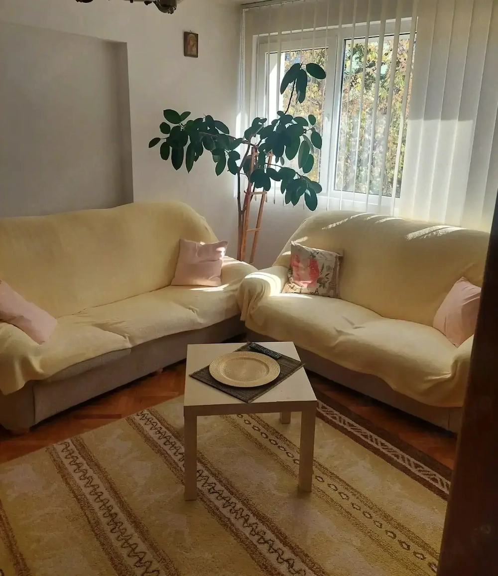 inchiriez apartament 2 camere Dimitrie Cantemir-Unirii