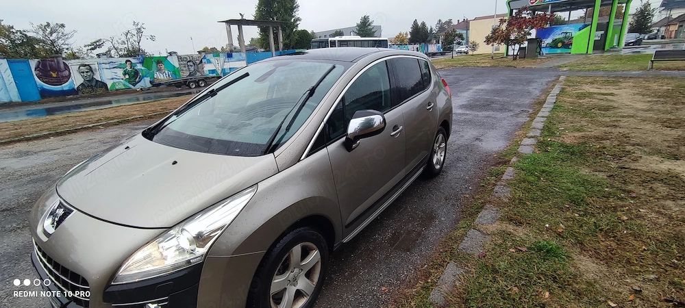Vând Peugeot 3008