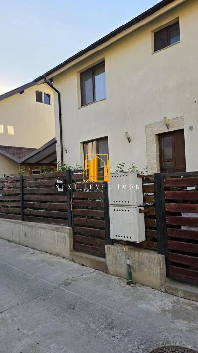 Casă cu 3 camere și 2 băi | strada Câmpului | Mobilată și utilată