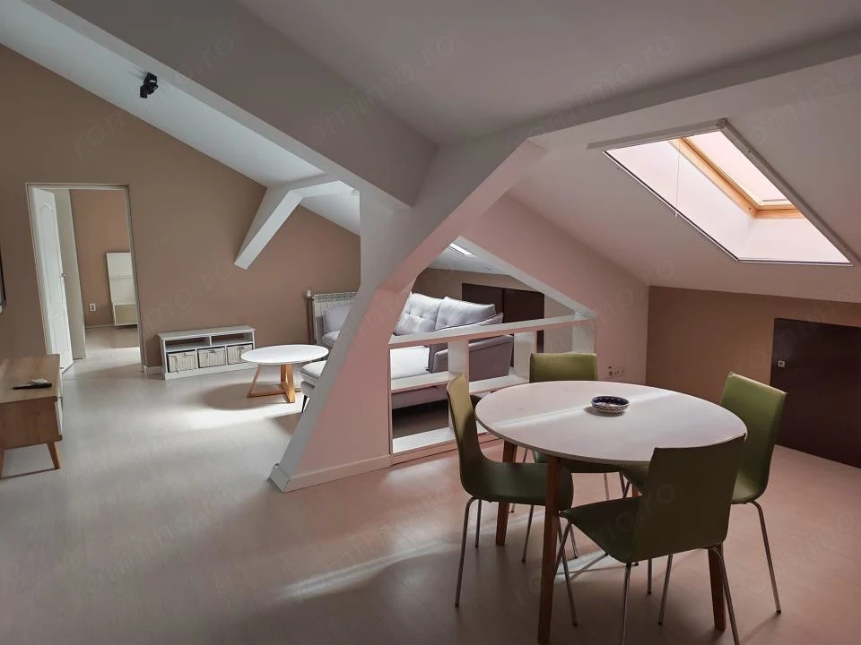 Apartament 3 camere ultracentral, renovat recent
