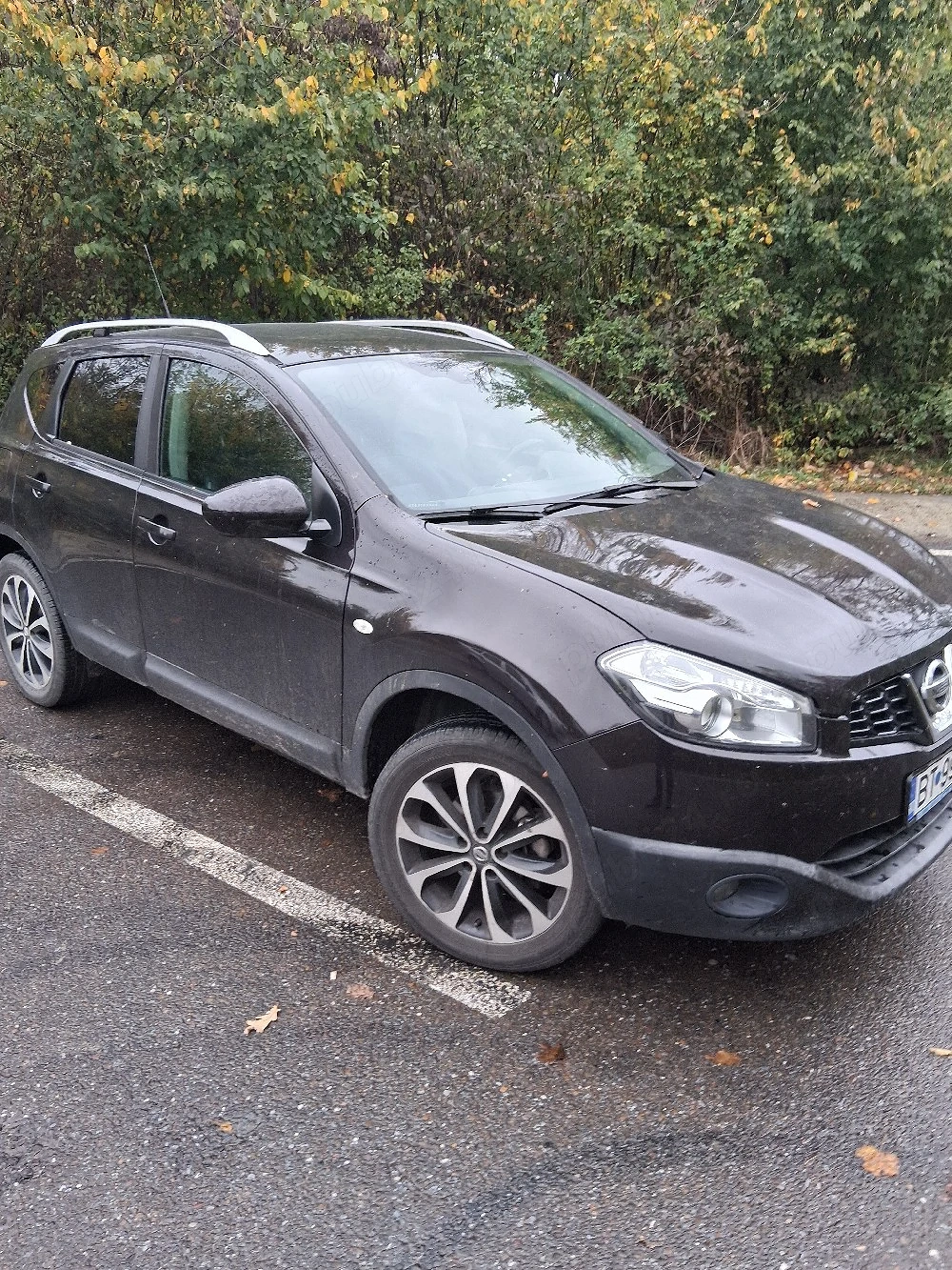 Vand Nissan Qashqai 1,6 benzina