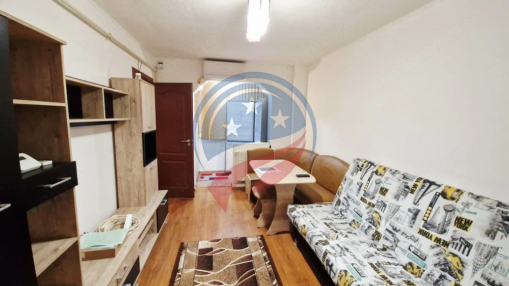 Apartament 3 camere Craiovița – Bd. Oltenia, parcare, centrală proprie