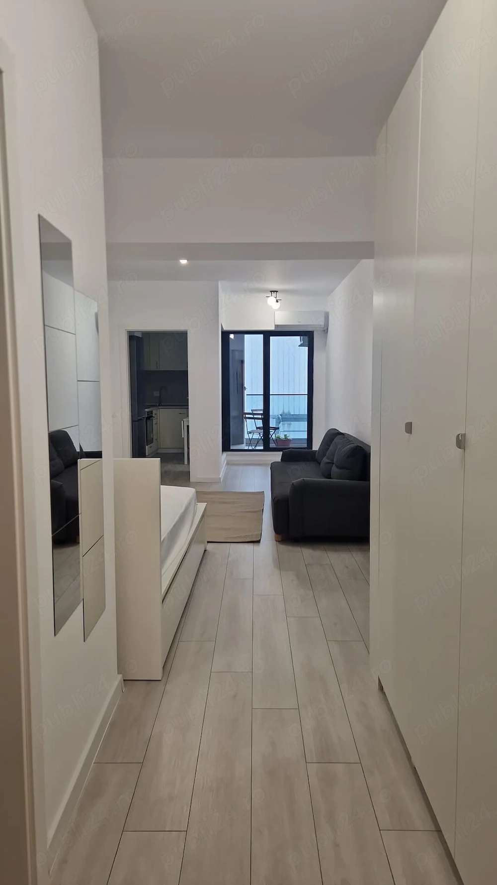 Garsonieră premium, prima închiriere, bucatarie inchisa   Smart Residence