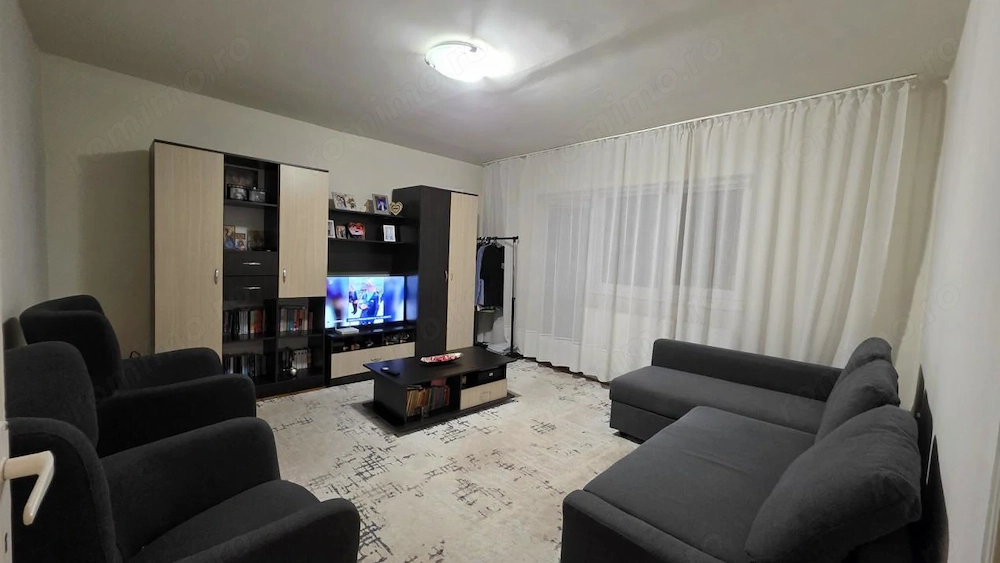 Apartament cu 3 camere, decomandat, 2 balcoane, Girocului, Timisoara