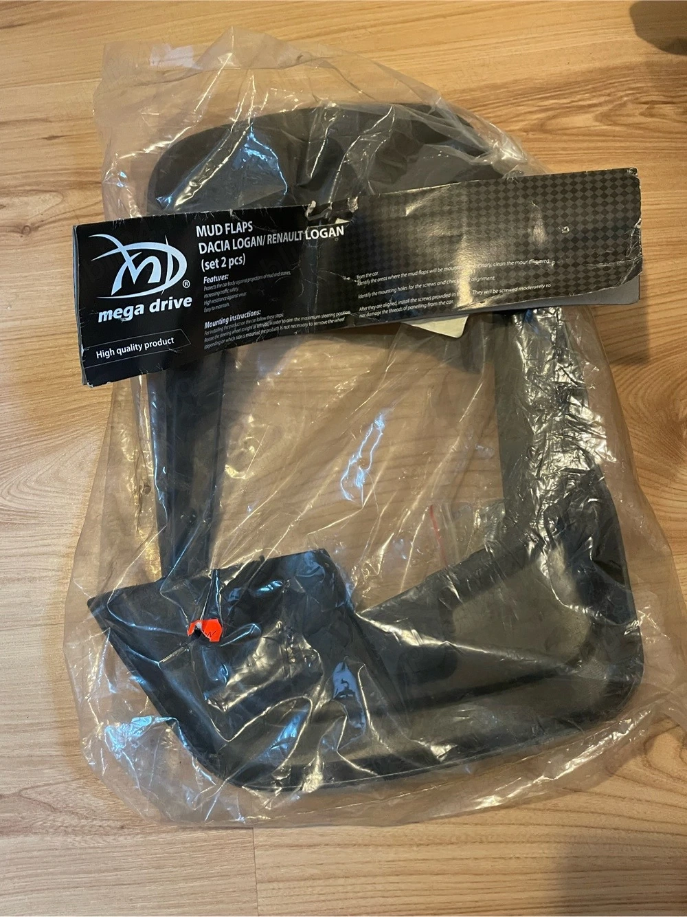 set doua aparatori noroi fata megadrive dacia logan 1