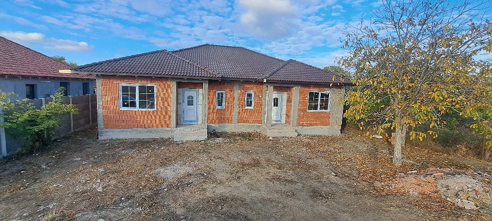 Duplex de vânzare Sag