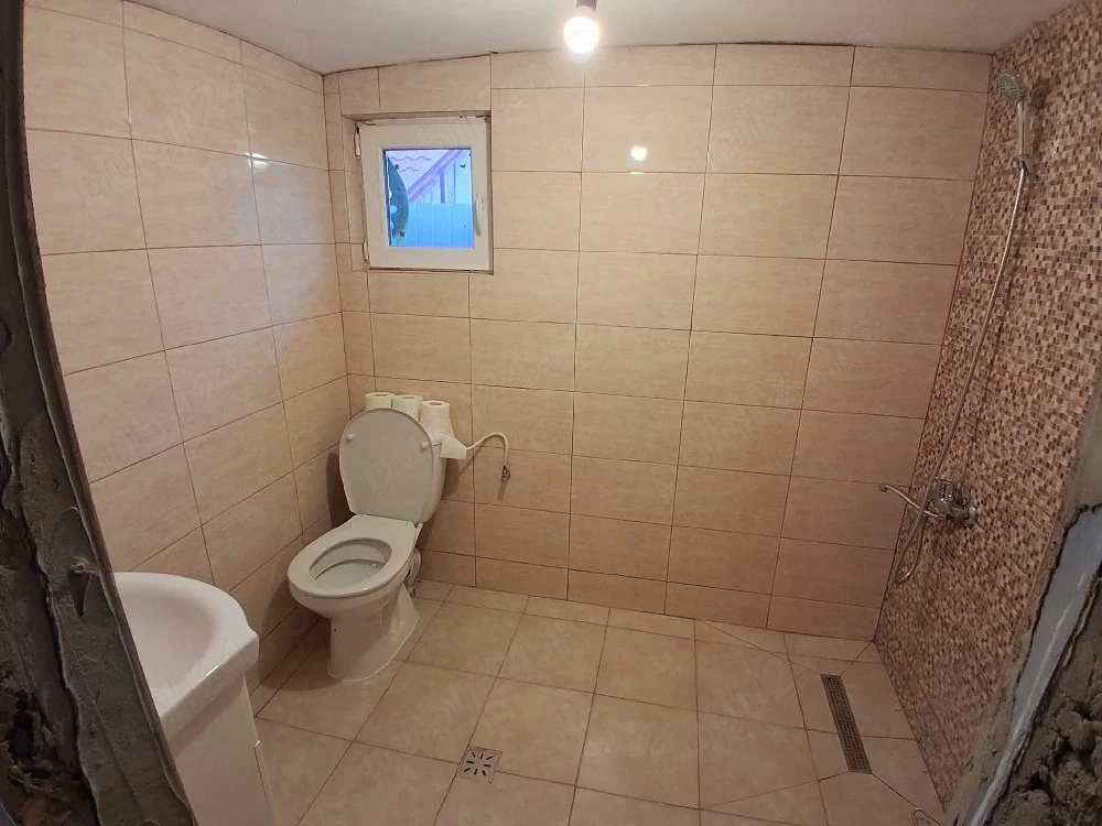 Casă 2 camere Moinești - poza 4