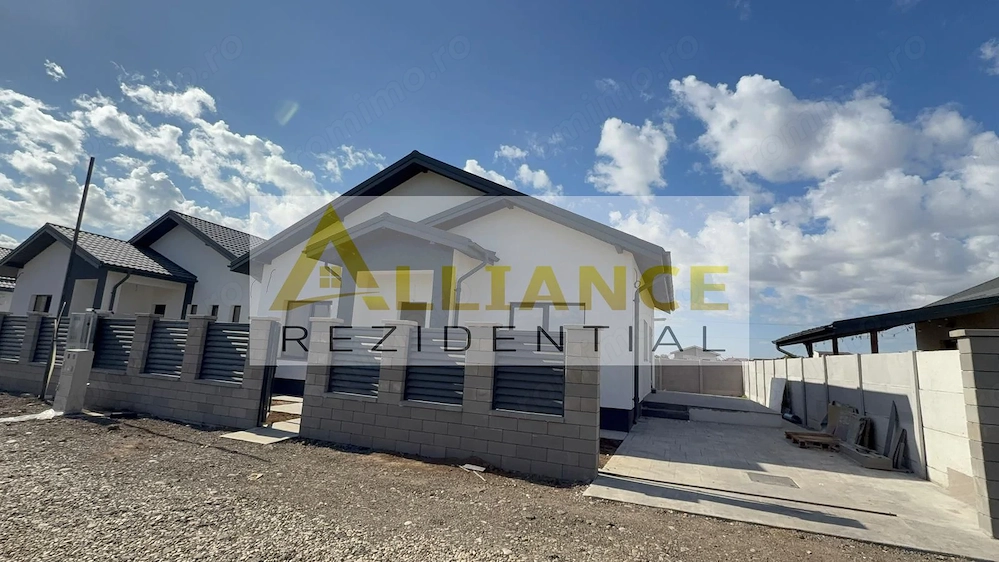 Casa individuala parter || 3 camere 2 bai || teren 325 mp ||