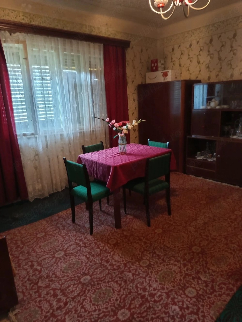 Casa de vanzare in localiatea Valea Draganului