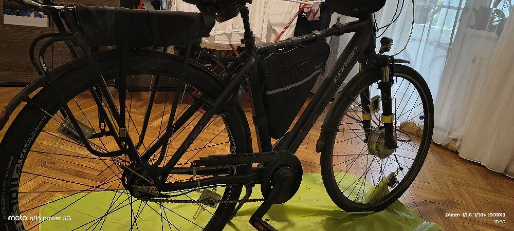 vând bicicleta electrica asistata 