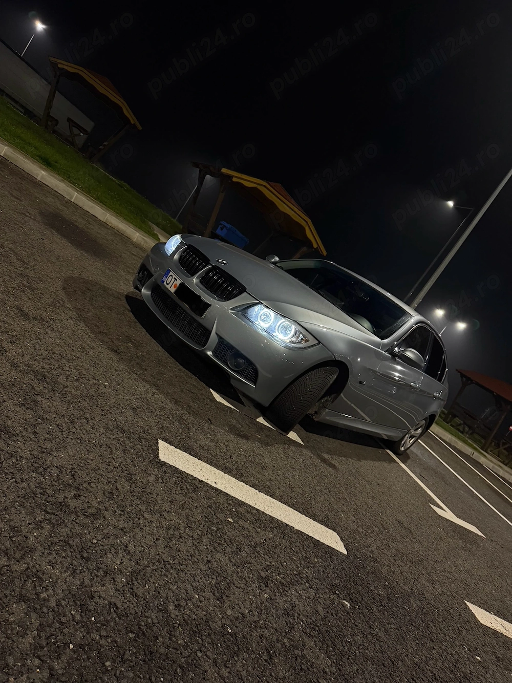 Vând bmw e90
