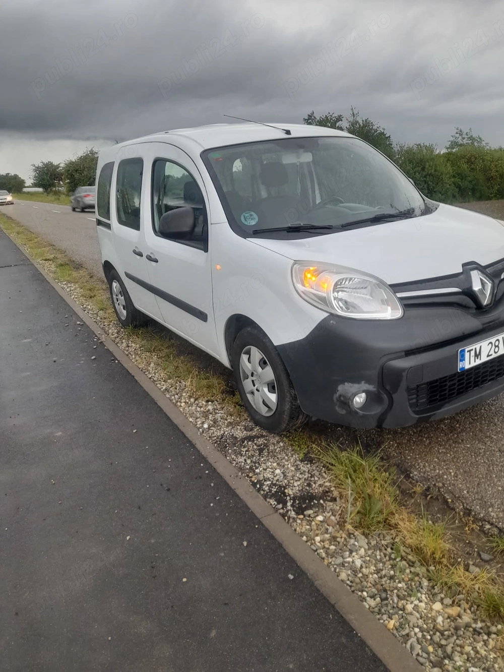 Vând Renault Kangoo 