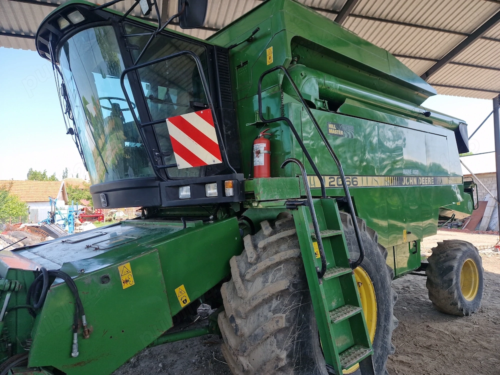 combina john deere 2066