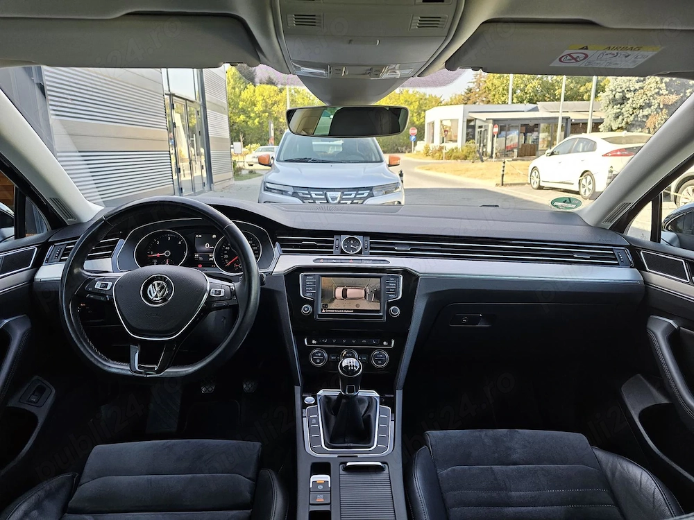 VW Passat B8 Variant Highline 2.0 TDI 150 CP