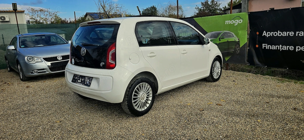 Vw Up Eco Benzina si Gaz an 2013 motor 999 cm3 euro 5
