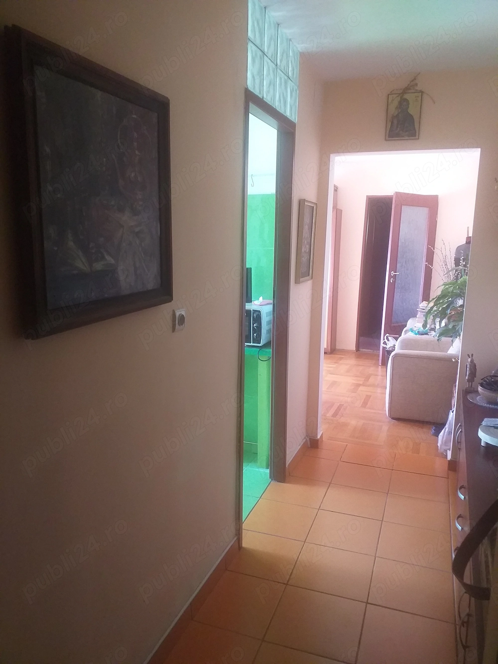 apartament 2 camere semidecomandat