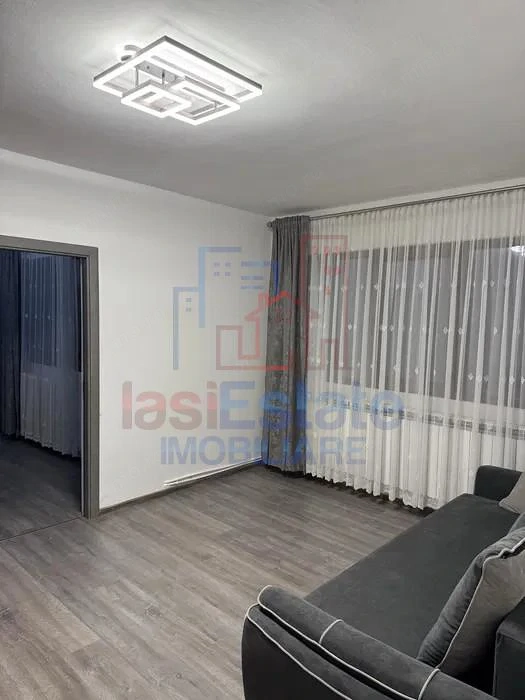 Apartament 2 camere de vanzare in zona Bd Primaveri