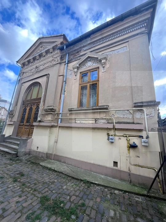 Casa de vanzare Ultracentral, 175,18 mp utili, Calea Unirii