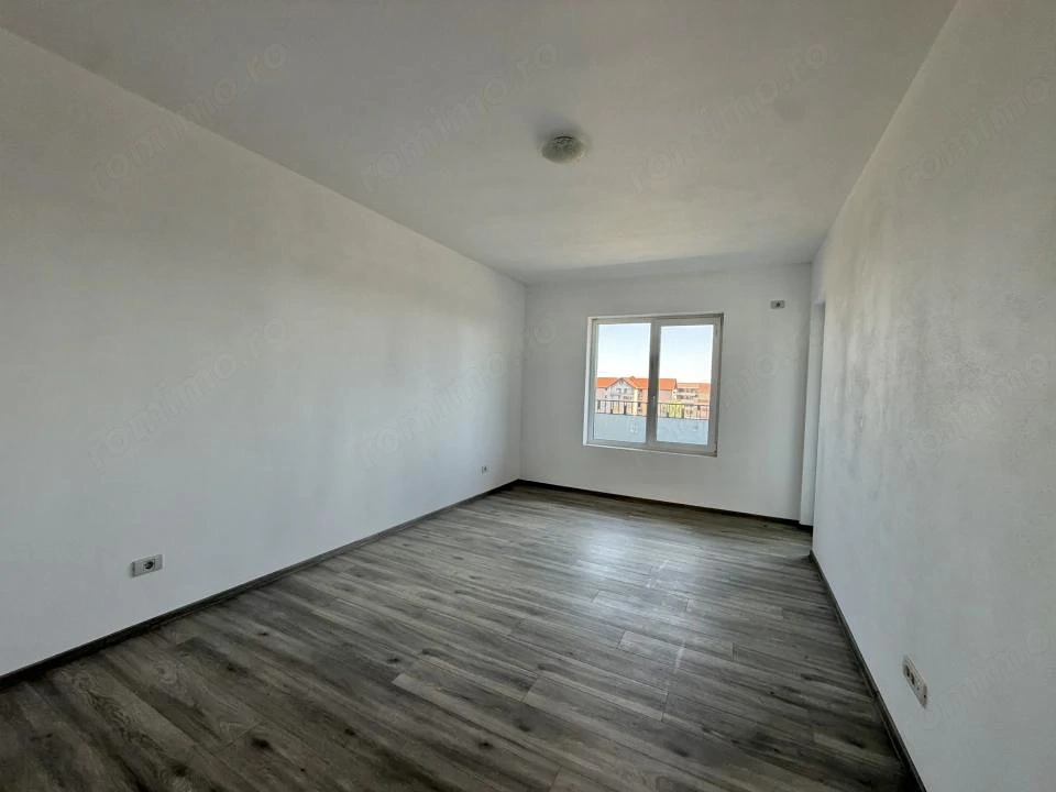 Apartament 2 camere, decomandat, parter, terasa 20mp in Giroc 