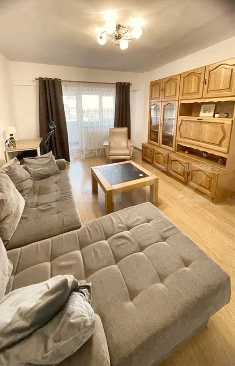 Apartament 2 camere decomandate in zona Marasti 