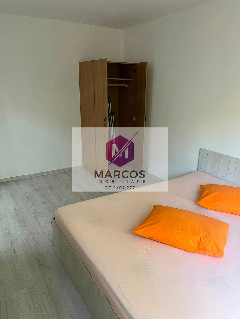 Inchiriez apartament o camera Micro I