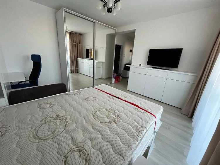 Garsoniera decomandata confort 1, balcon, parcare inclusa, Sanpetru
