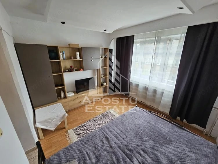 Garsionera de vanzare în calea Buziasului