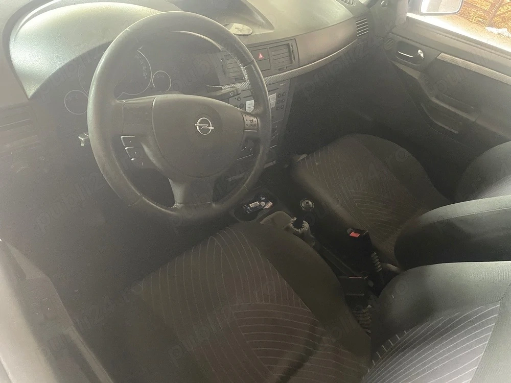 dezmembrez opel meriva