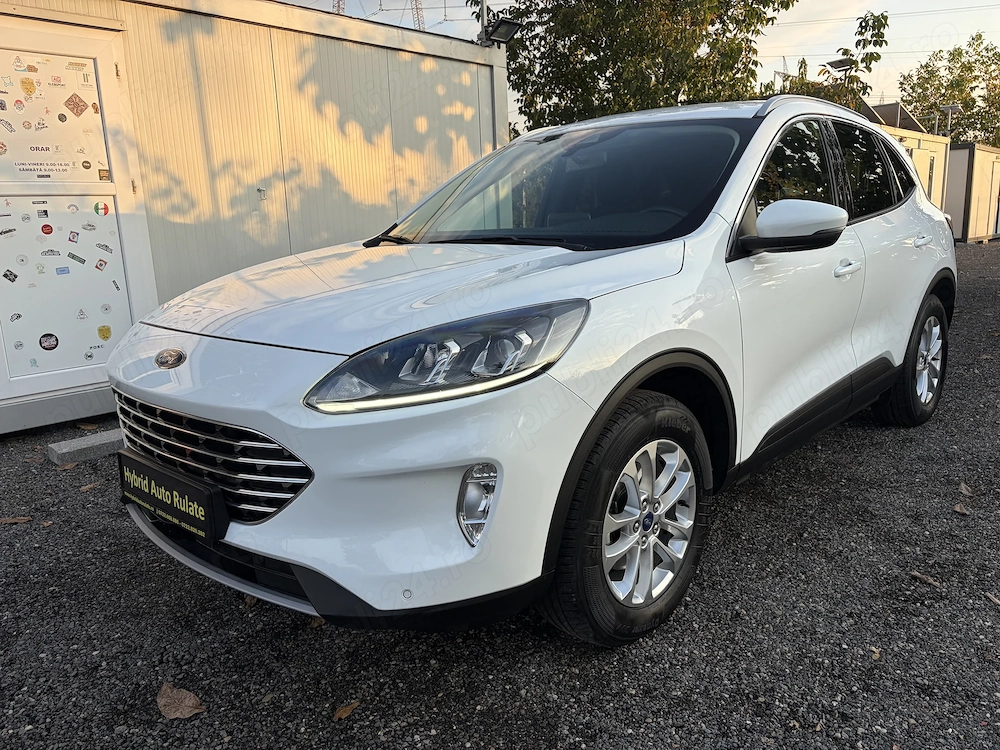 Ford Kuga 4x4 2.5 Hybrid 190 Cp