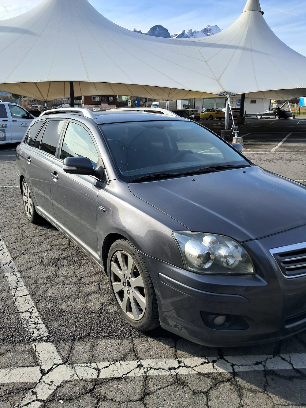 Toyota Avensis T25 Break 2.2 D-CAT 177 CP | Elveția | Cutie manuală 6 trepte | Stare impecabilă 