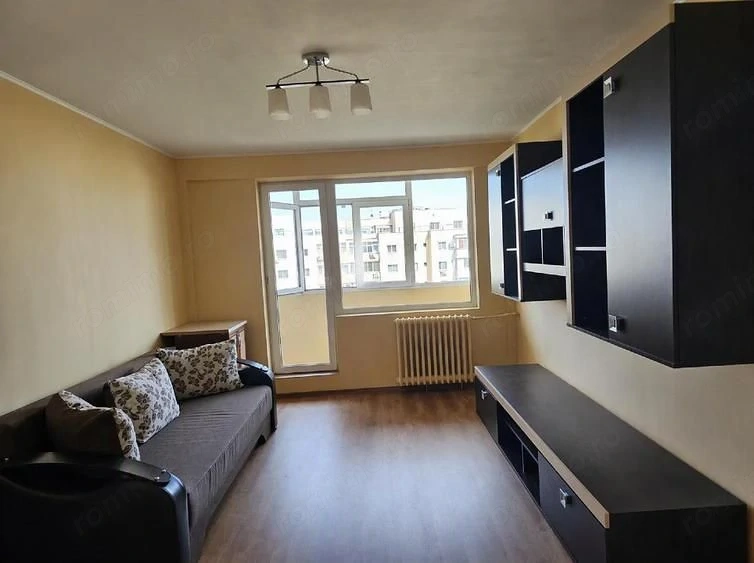 Apartament 2 camere zona Basarabiei - McDonald Basarabia