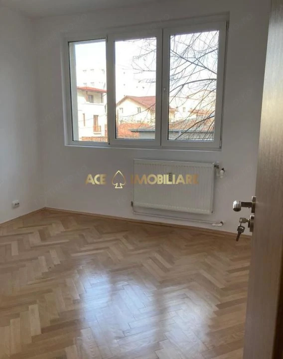 2 Camere de vanzare | 1 Mai | Metrou | 0% Comision | Nemobilat